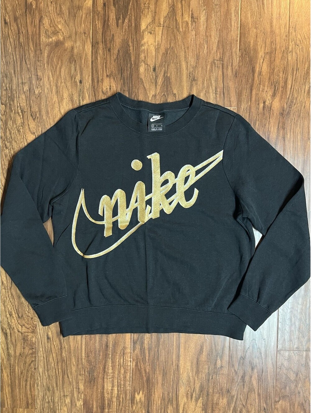 Nike Women's Crew Neck Sweatshirt Black Size Medium Pullover